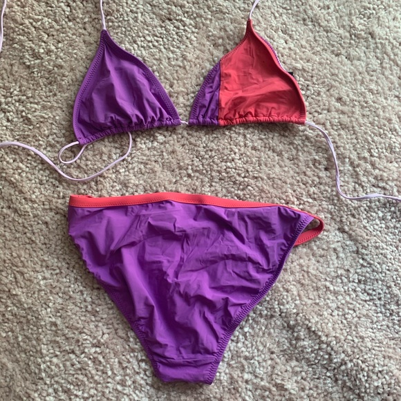Marc by Marc Jacobs Bikini set size large - Picture 3 of 3